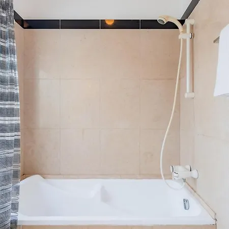 Gloria Amazing View Apartment Lissabon